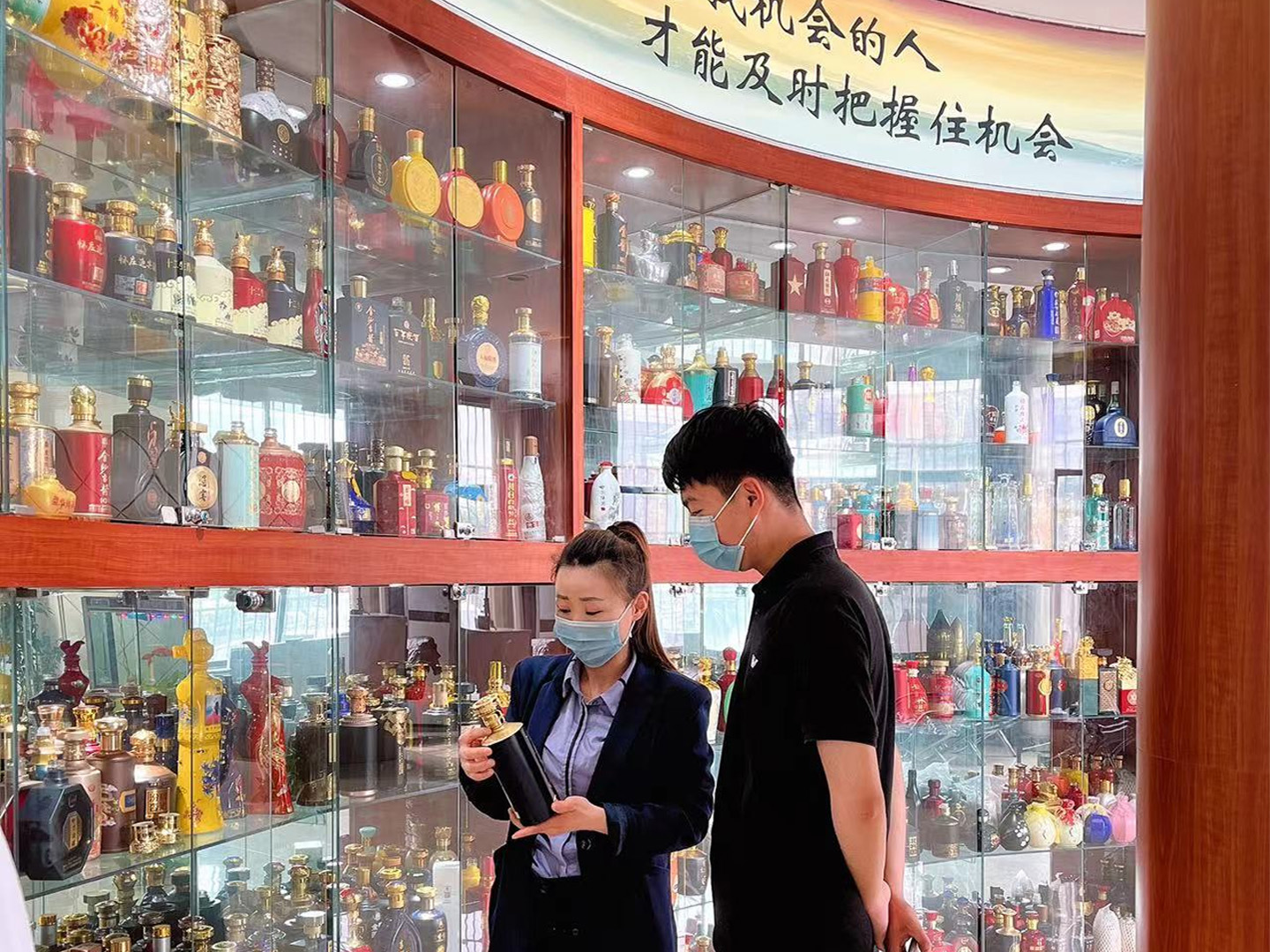 祥盛玻璃展示企业风貌